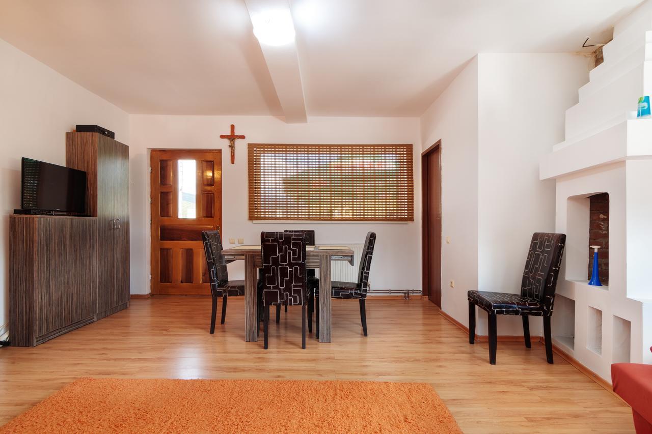Călimăneşti Casa Arbo酒店 外观 照片